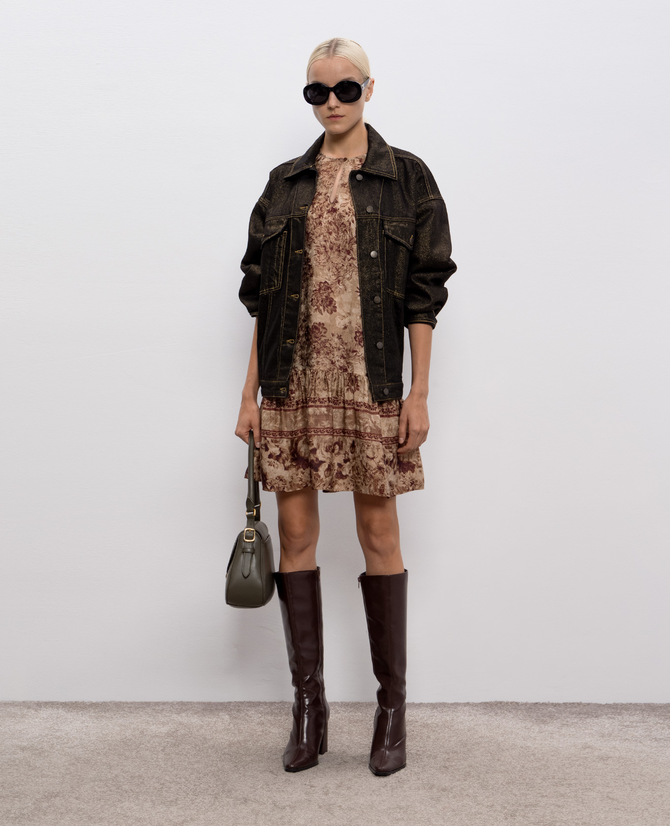 

Amber brown dress with floral print Momoni