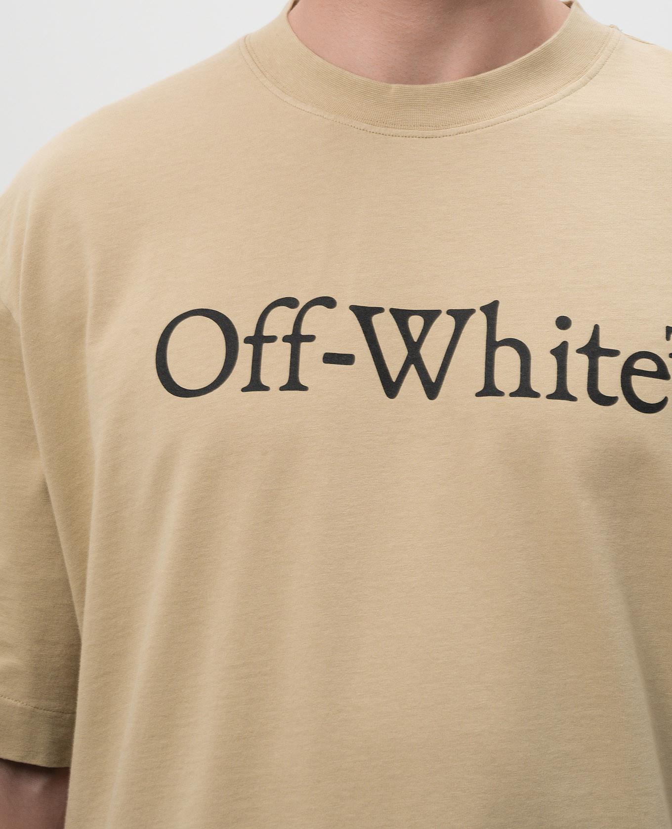 

Beige T-shirt with logo print Off-White