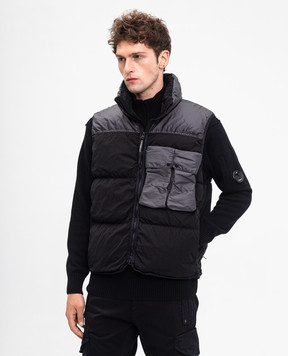 C.P. Company Black down vest with logo patch MOW033A006369M