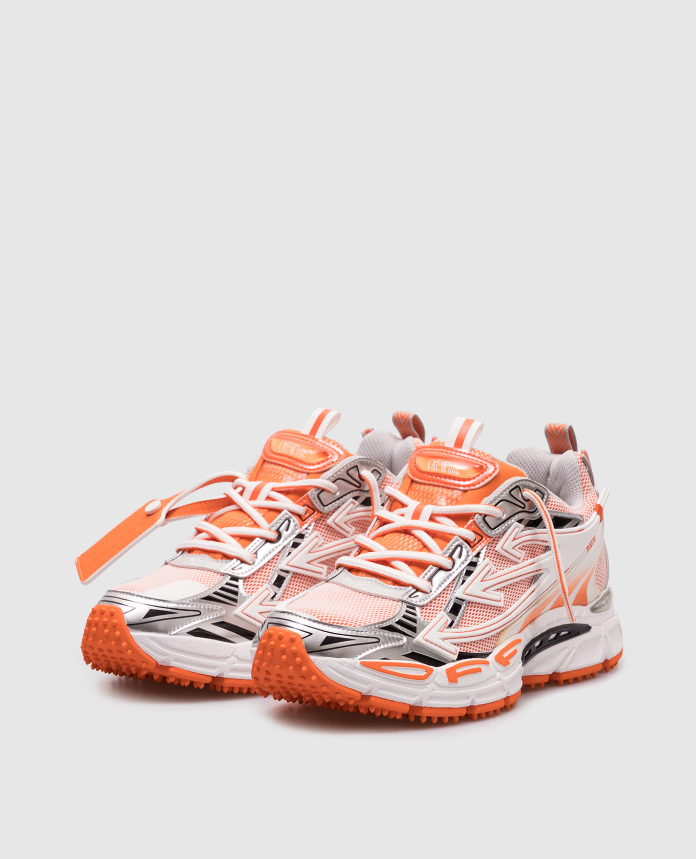 

Be Right Back orange sneakers Off-White