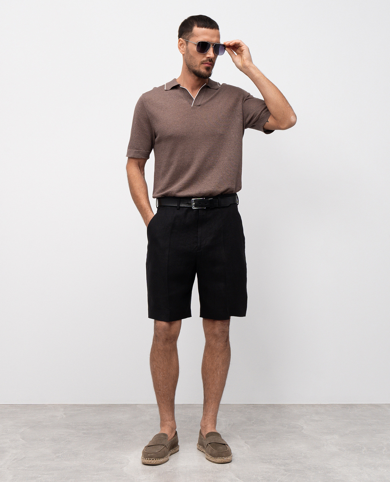 

Black linen shorts Agnona