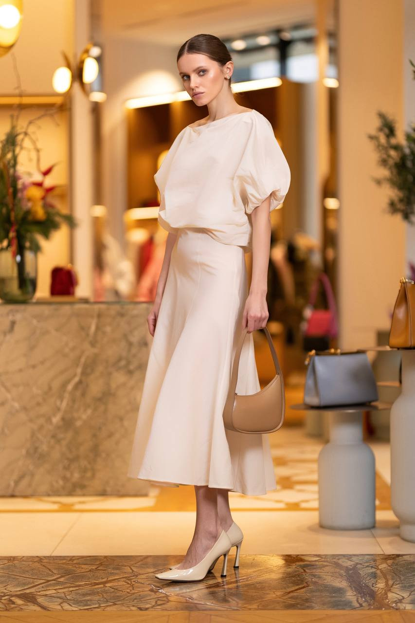 

Lenno white midi skirt with silk Khaite