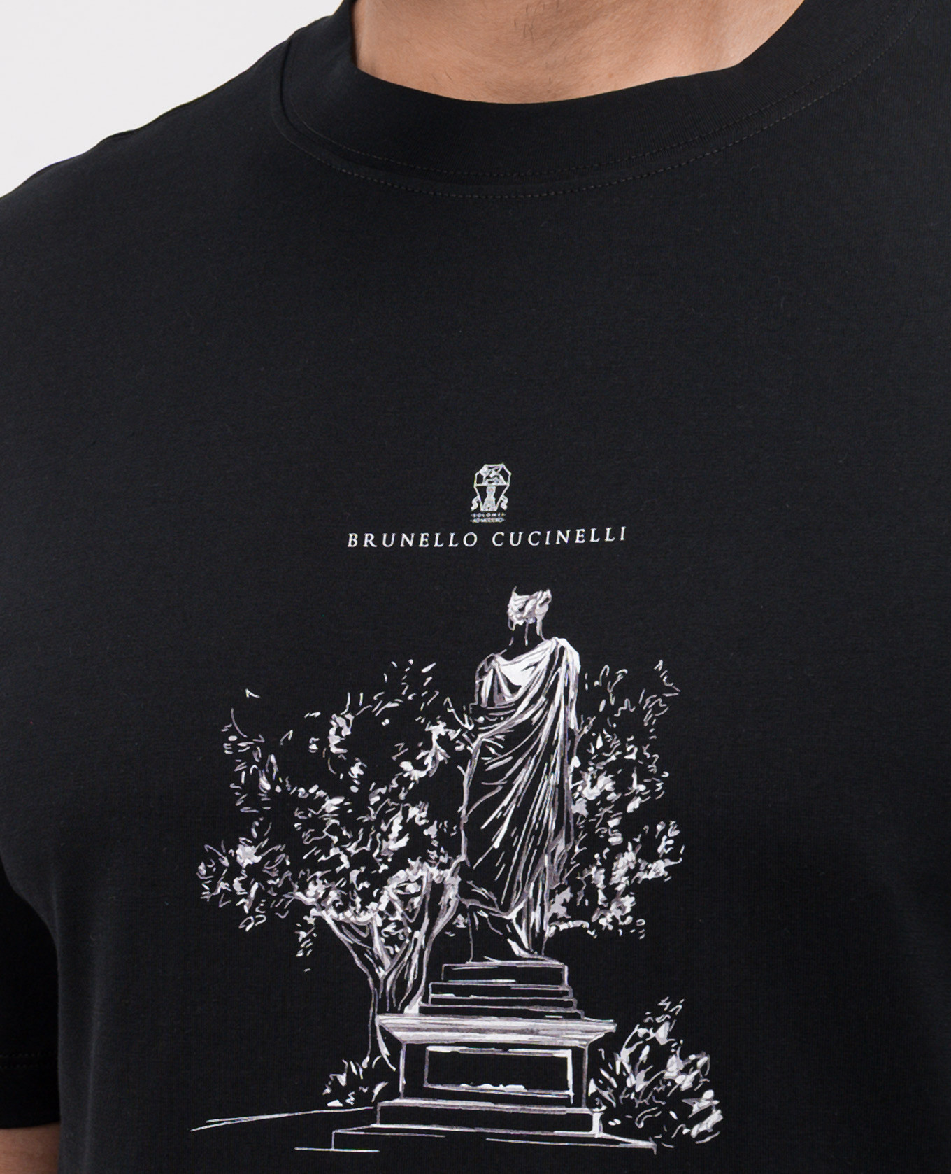 

Black T-shirt with Anamnesis print Brunello Cucinelli
