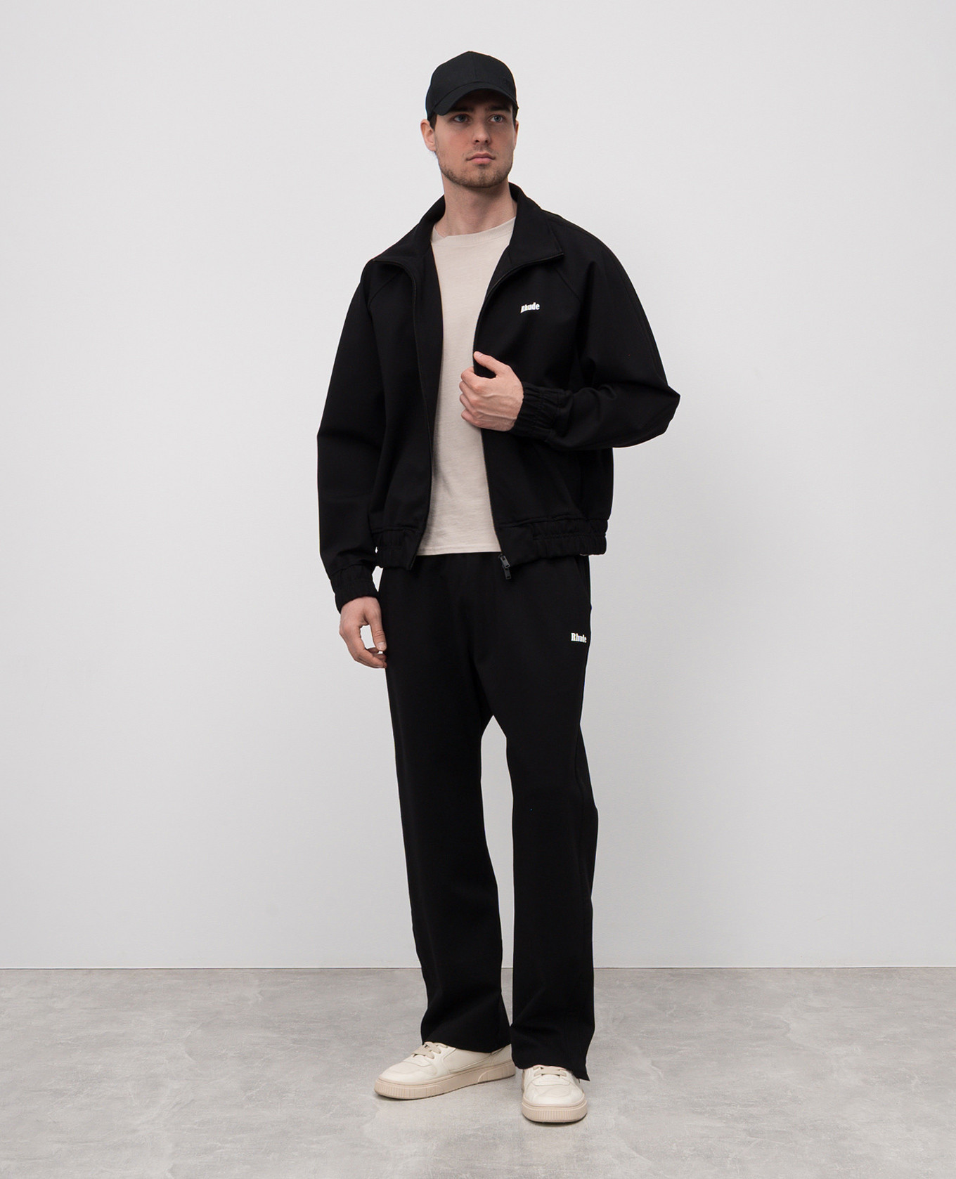 

Black sweatpants with logo Rhude