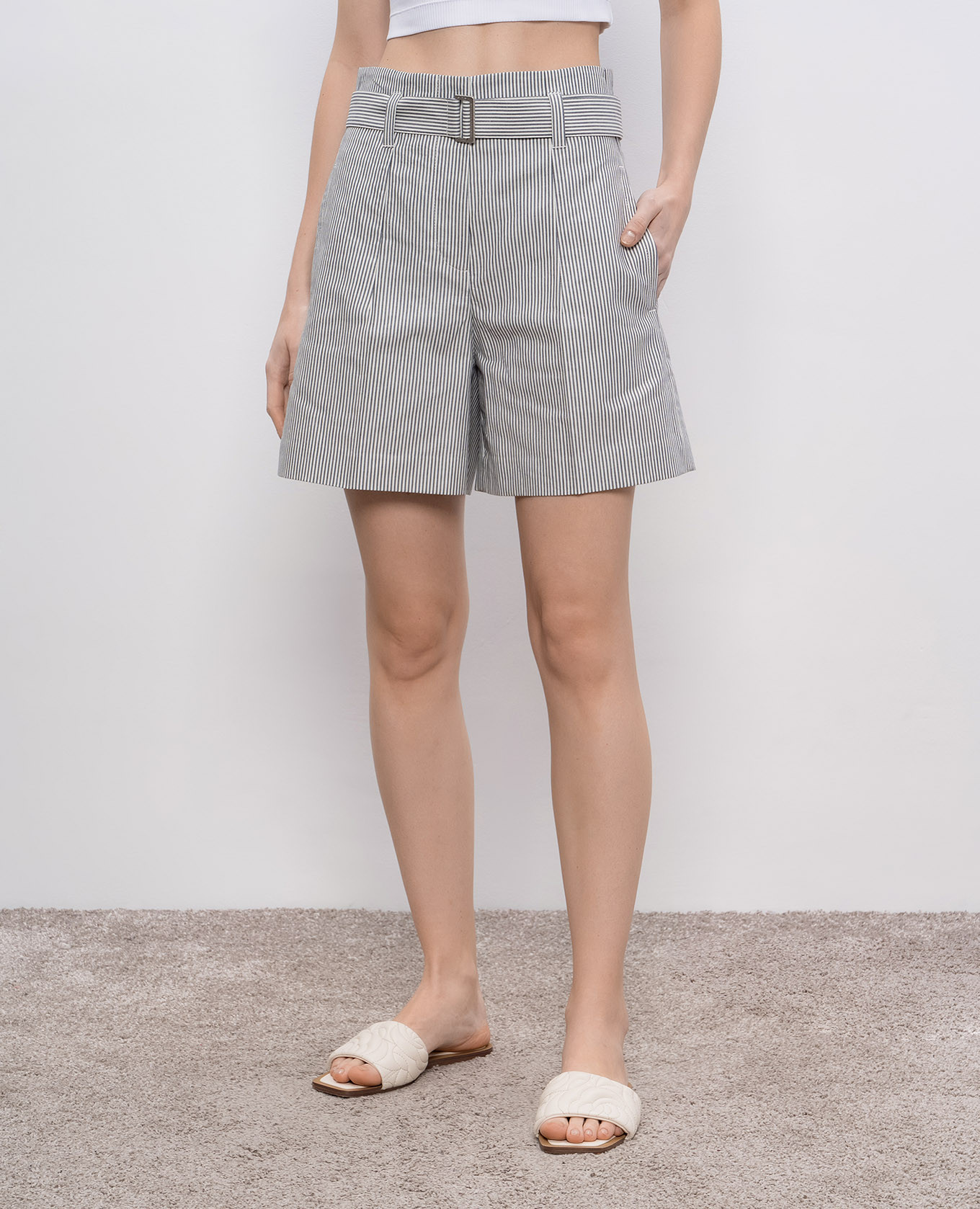 

Formal striped linen shorts Brunello Cucinelli, White