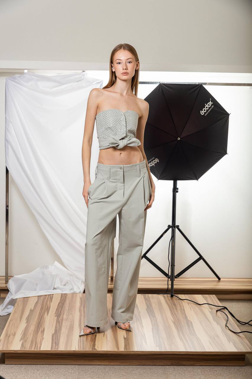 

Gray top with Swarovski crystals Philosophy di Lorenzo Serafini, Grey