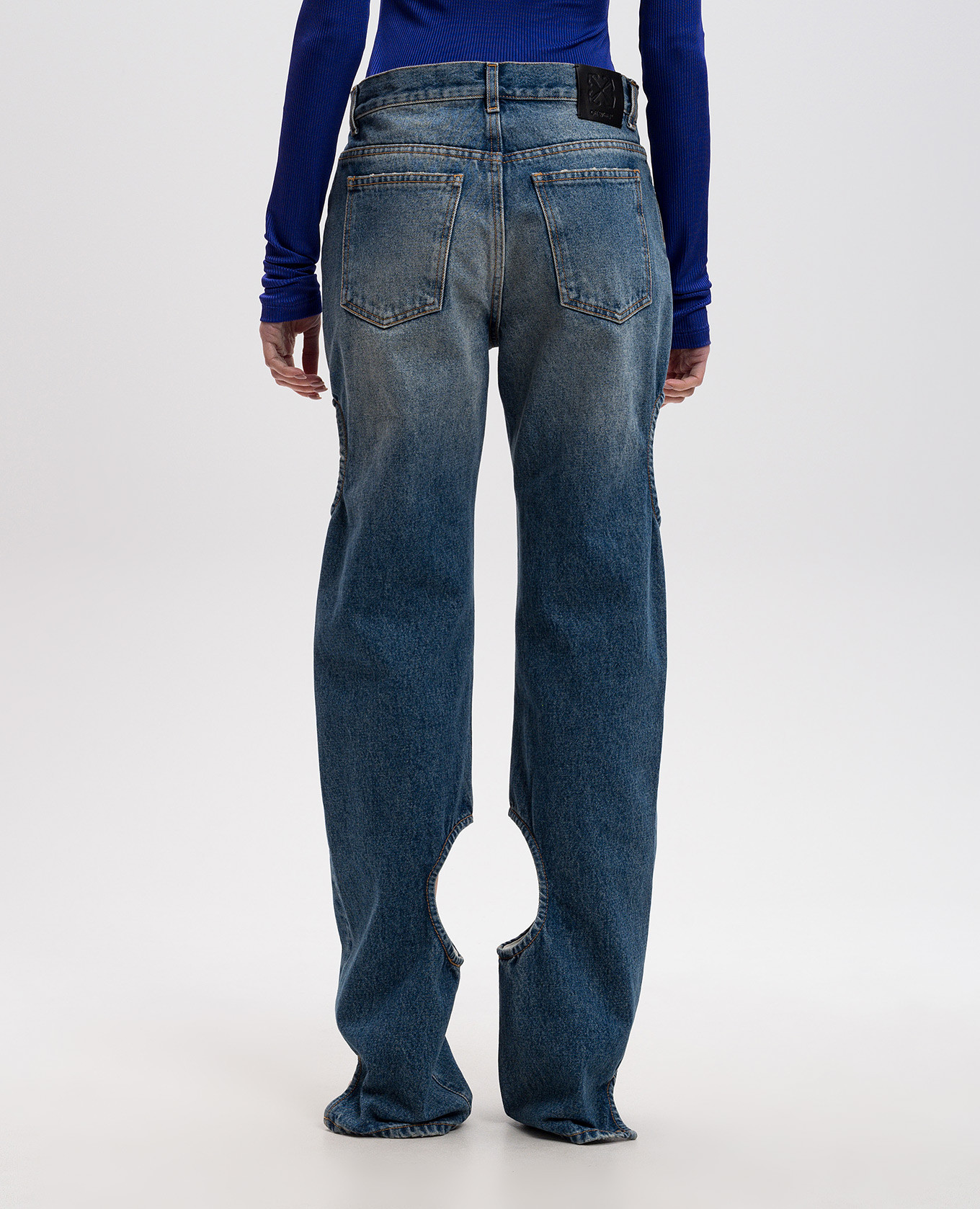 

Blue jeans with curly cuts Off-White