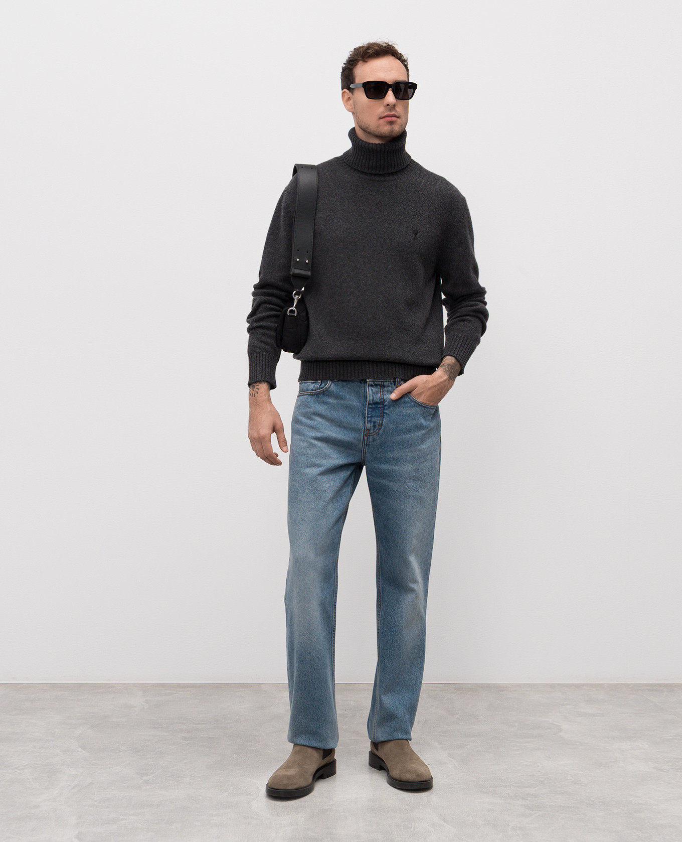 

Gray cashmere and wool sweater Ami Paris, Grey