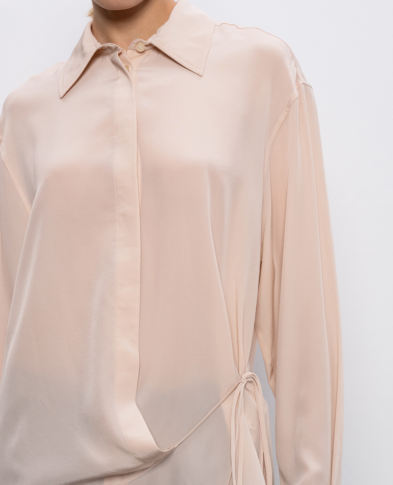 

Pink silk blouse Victoria Beckham