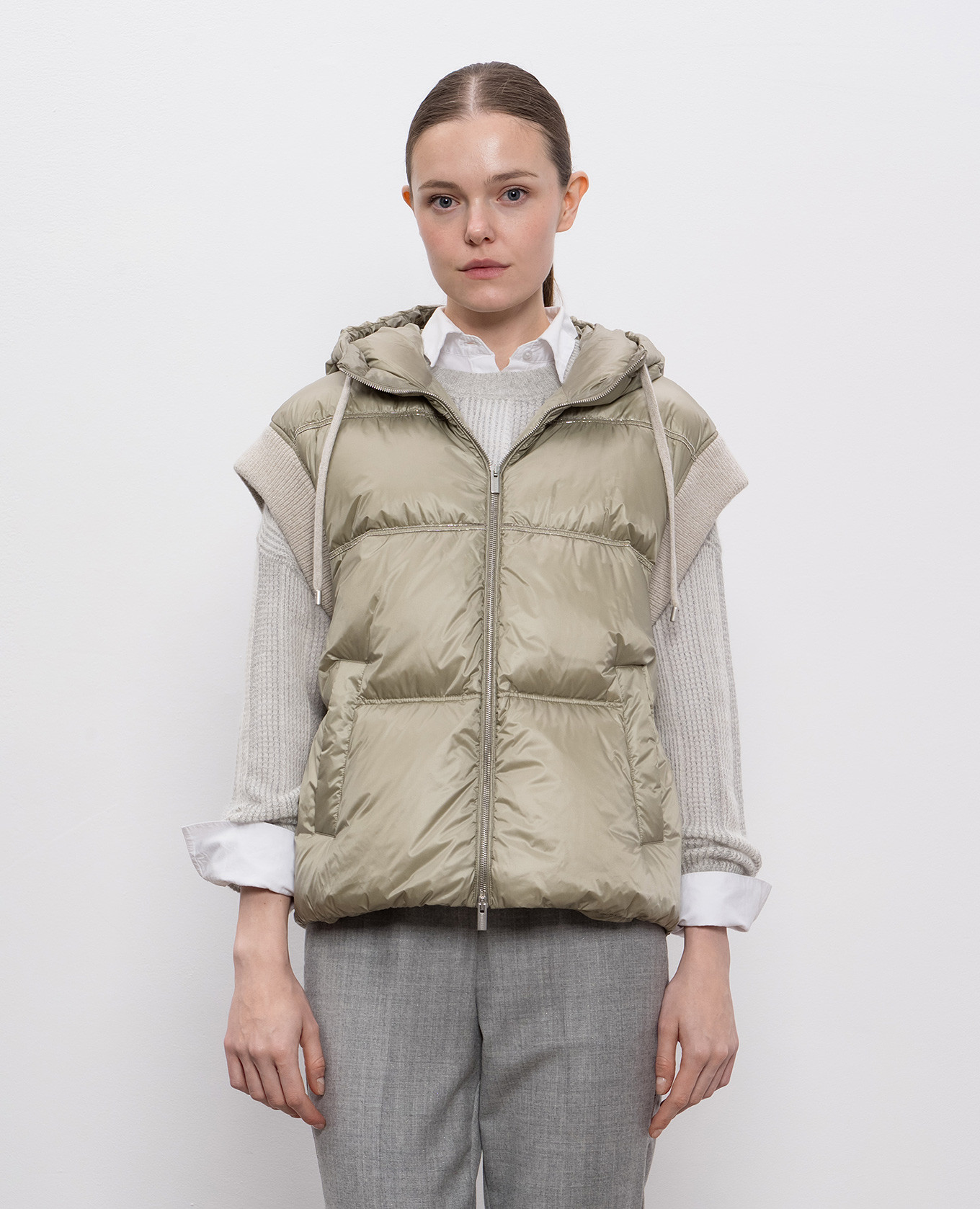 

Green down vest with monil chain Peserico