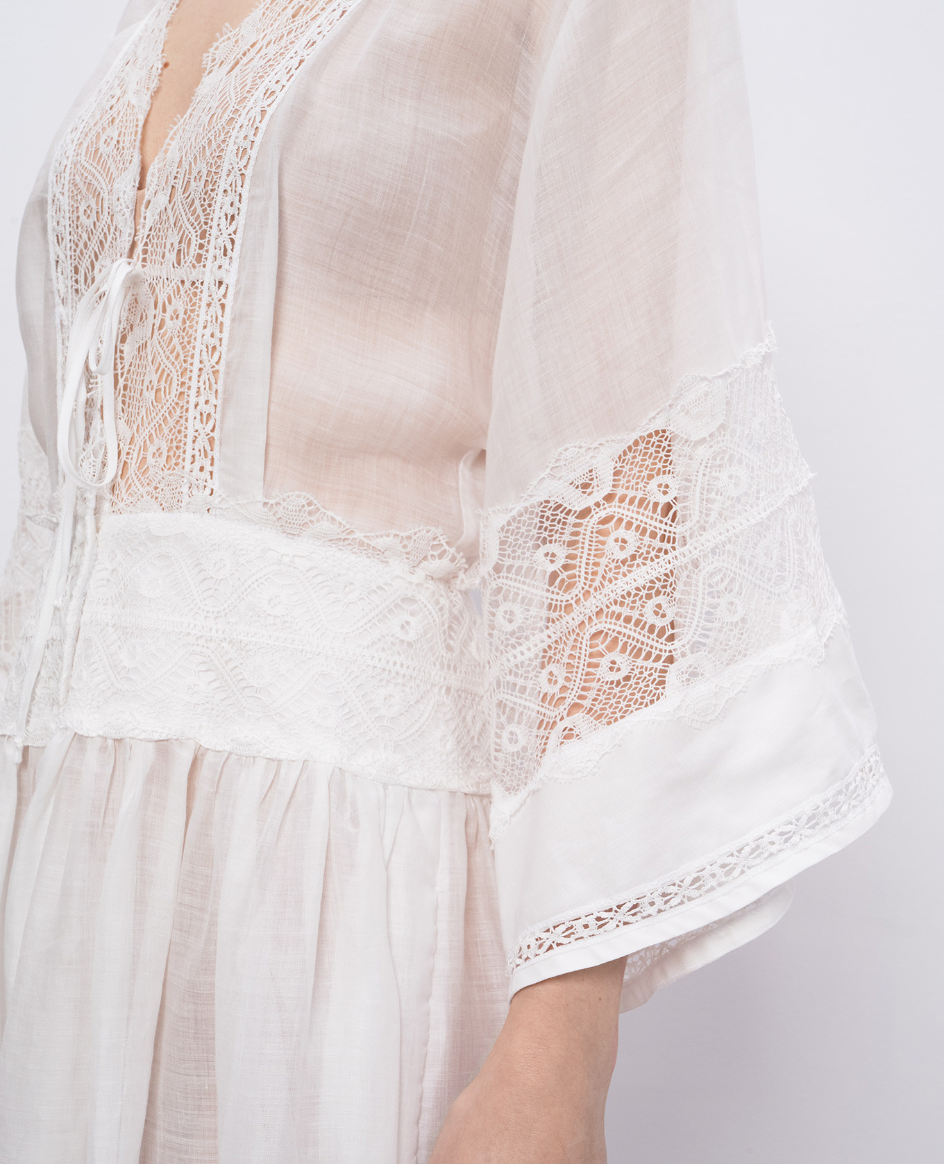 

White lace sash maxi dress Ermanno Scervino