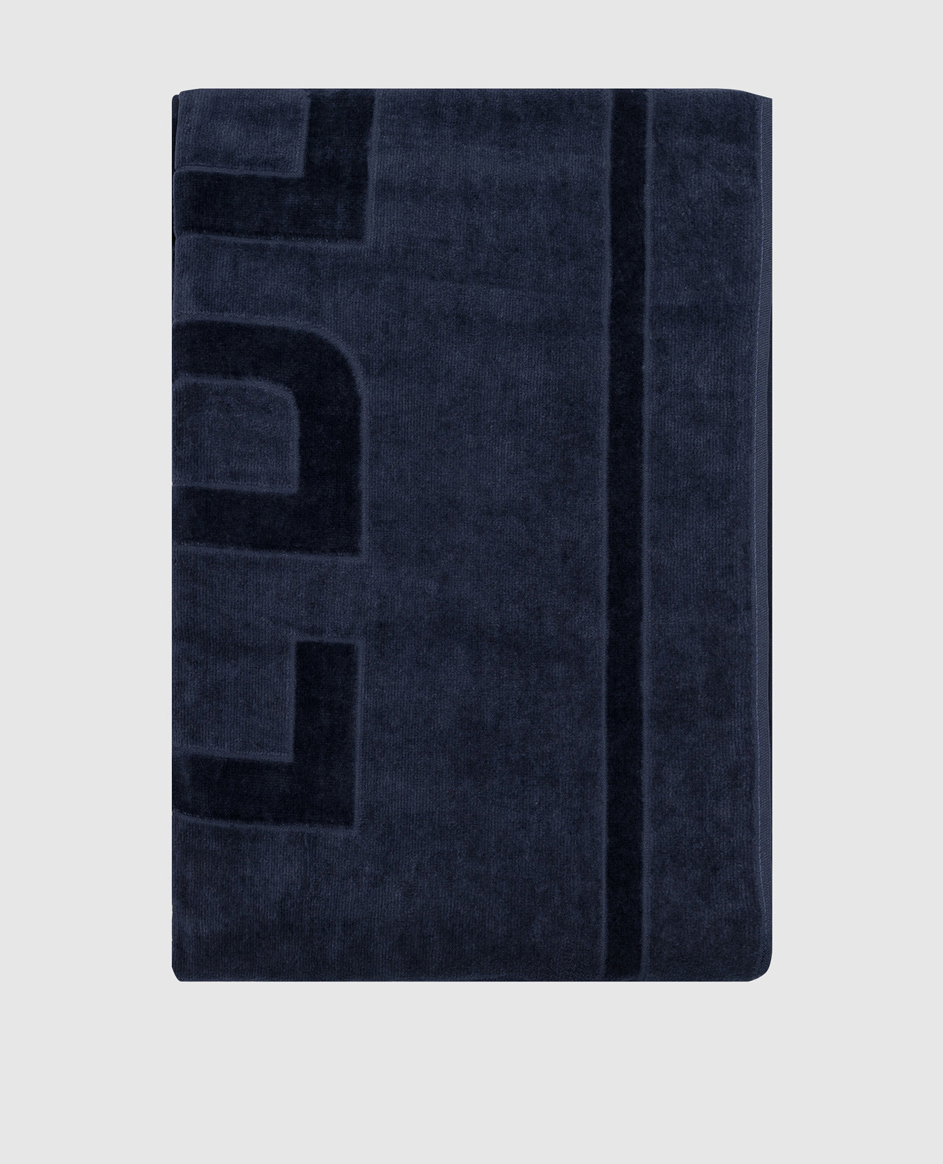 

Blue beach towel with logo Vilebrequin