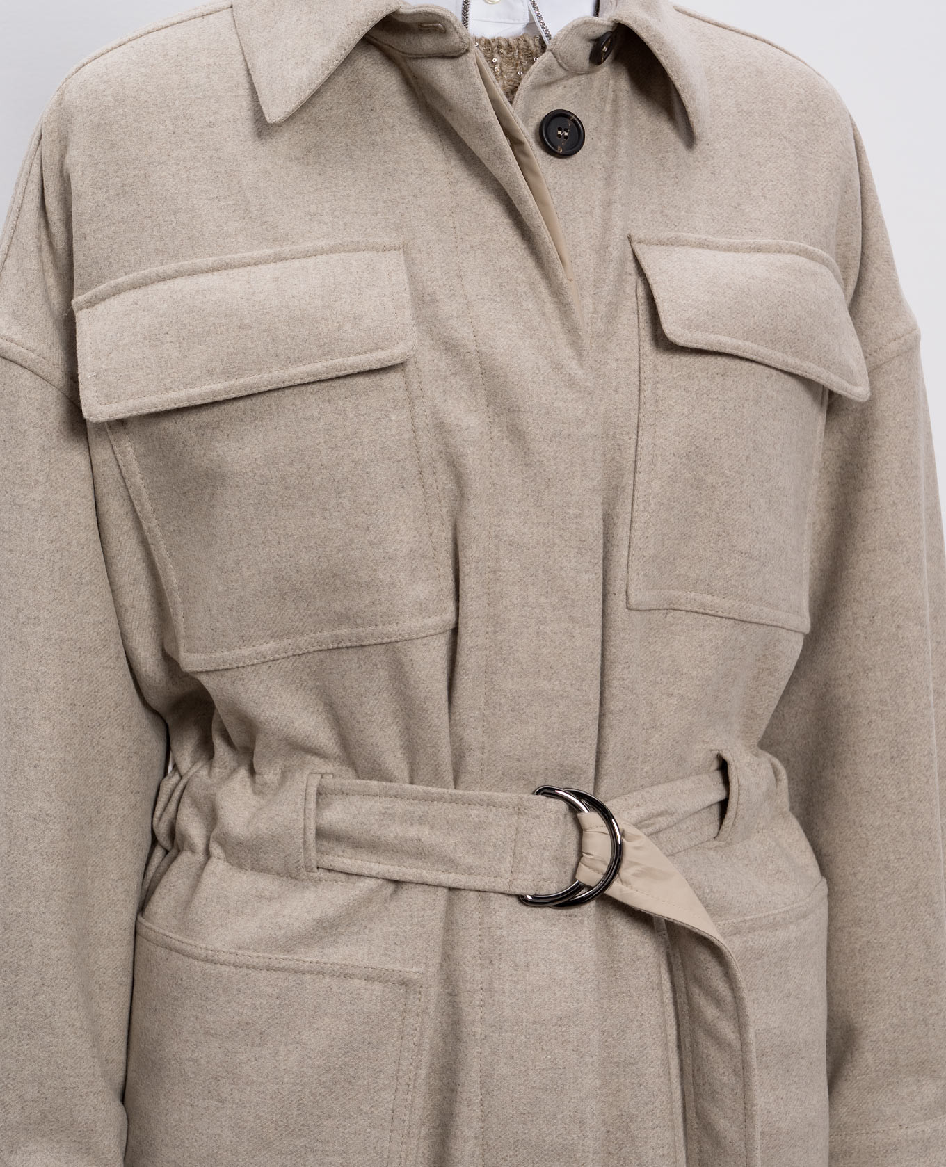 

Beige wool coat with monil chain Brunello Cucinelli