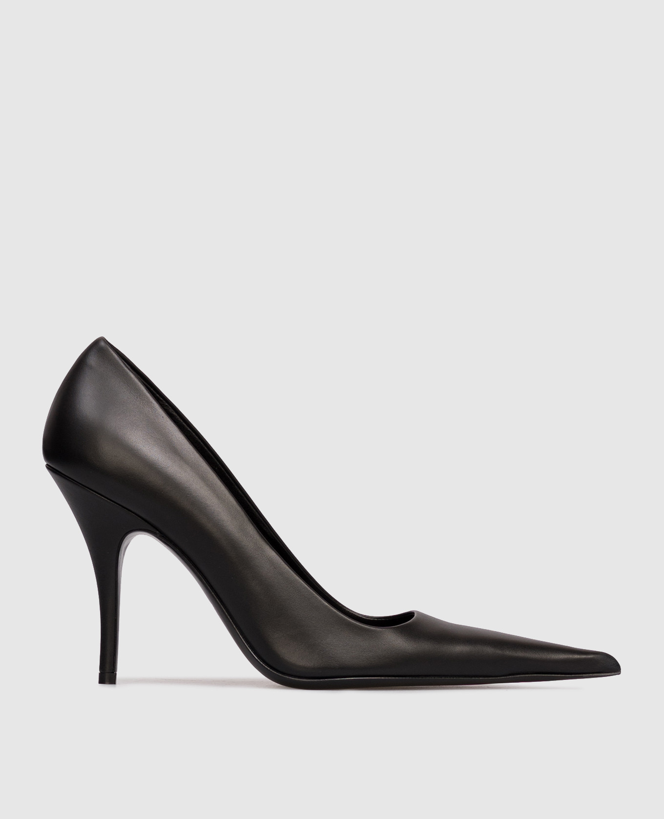 Black leather shoes Vetements
