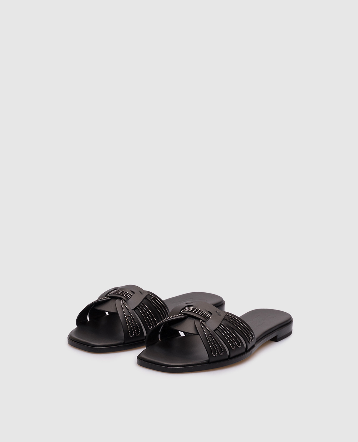 

Black leather flip-flops with a monil chain Doucal's