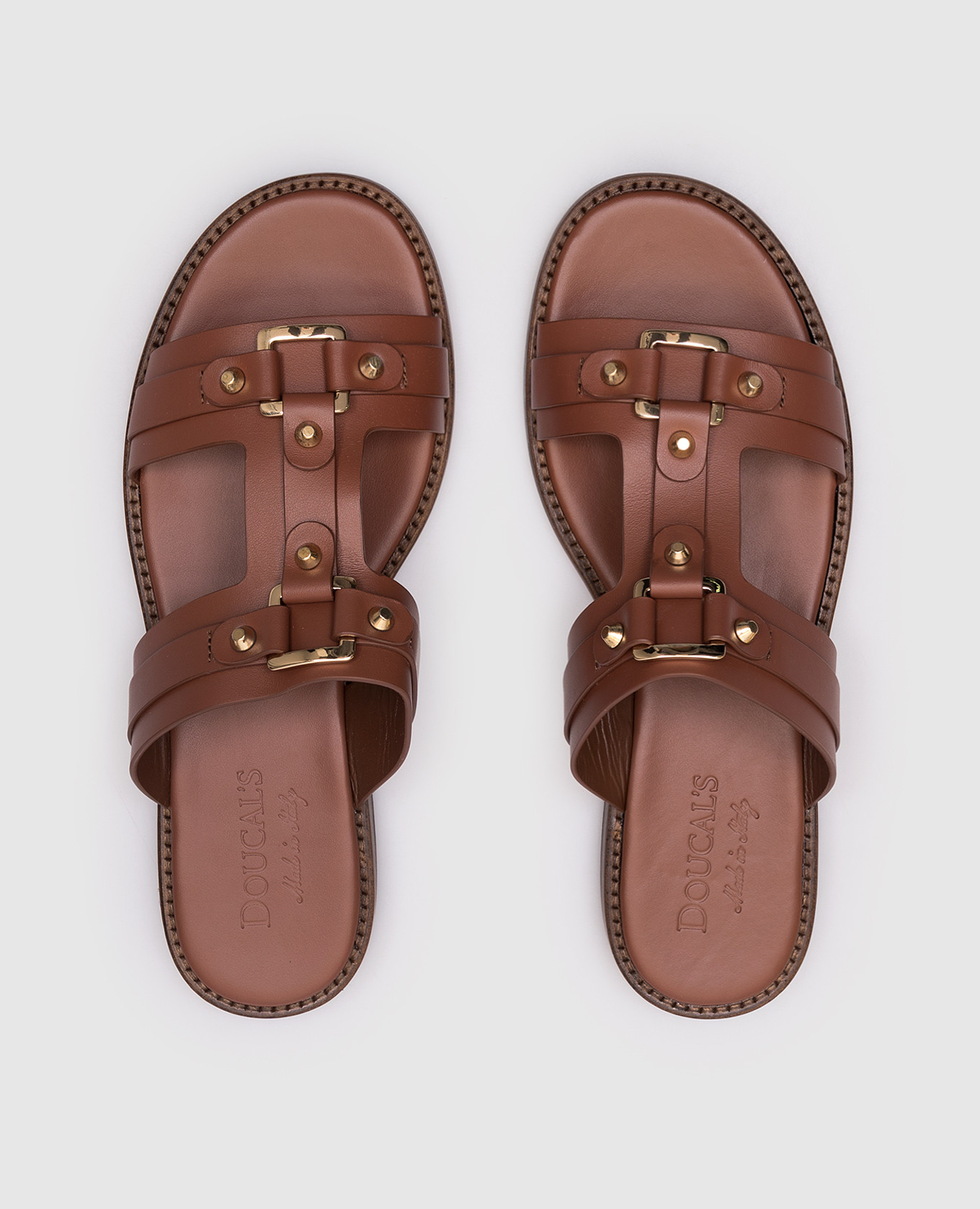 

Brown leather flip-flops with studs Doucal's