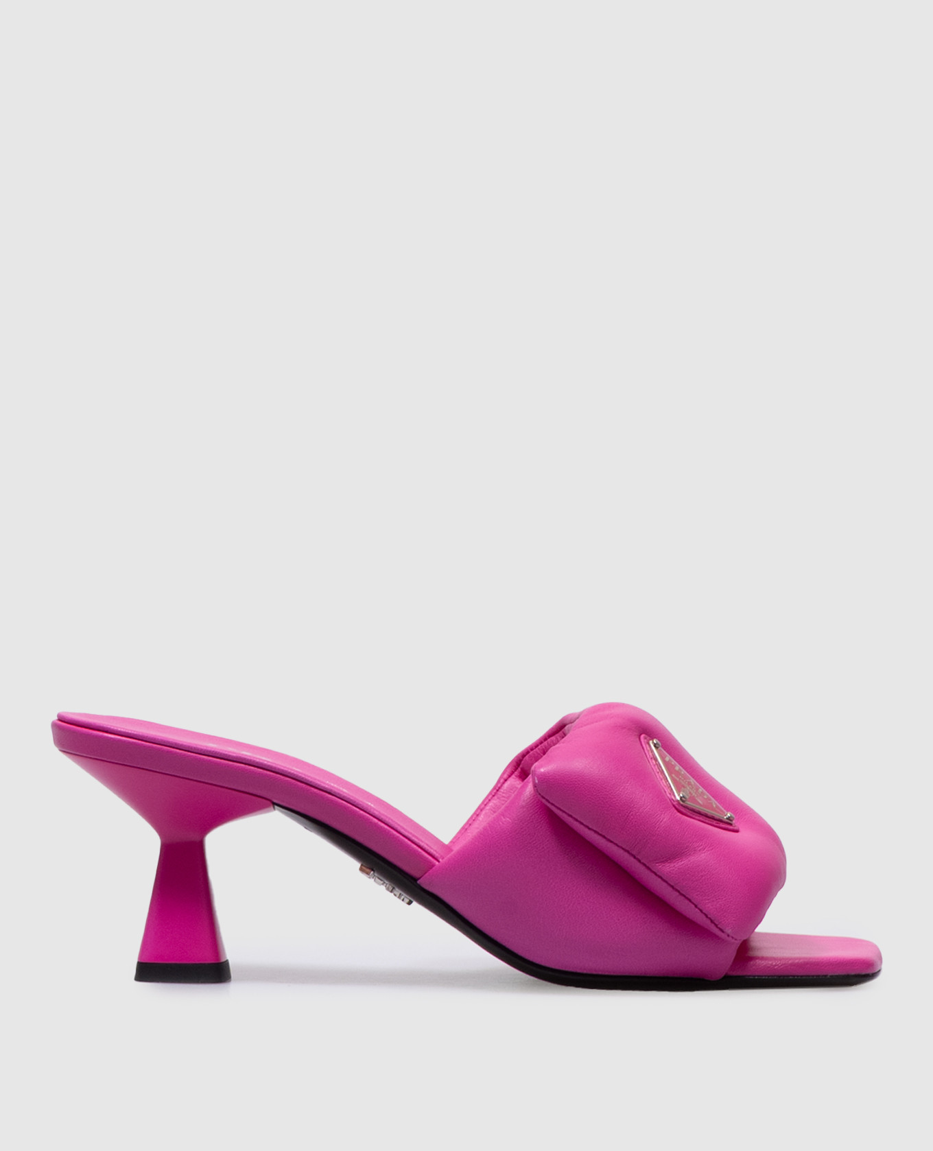 

Pink leather mules with logo Prada