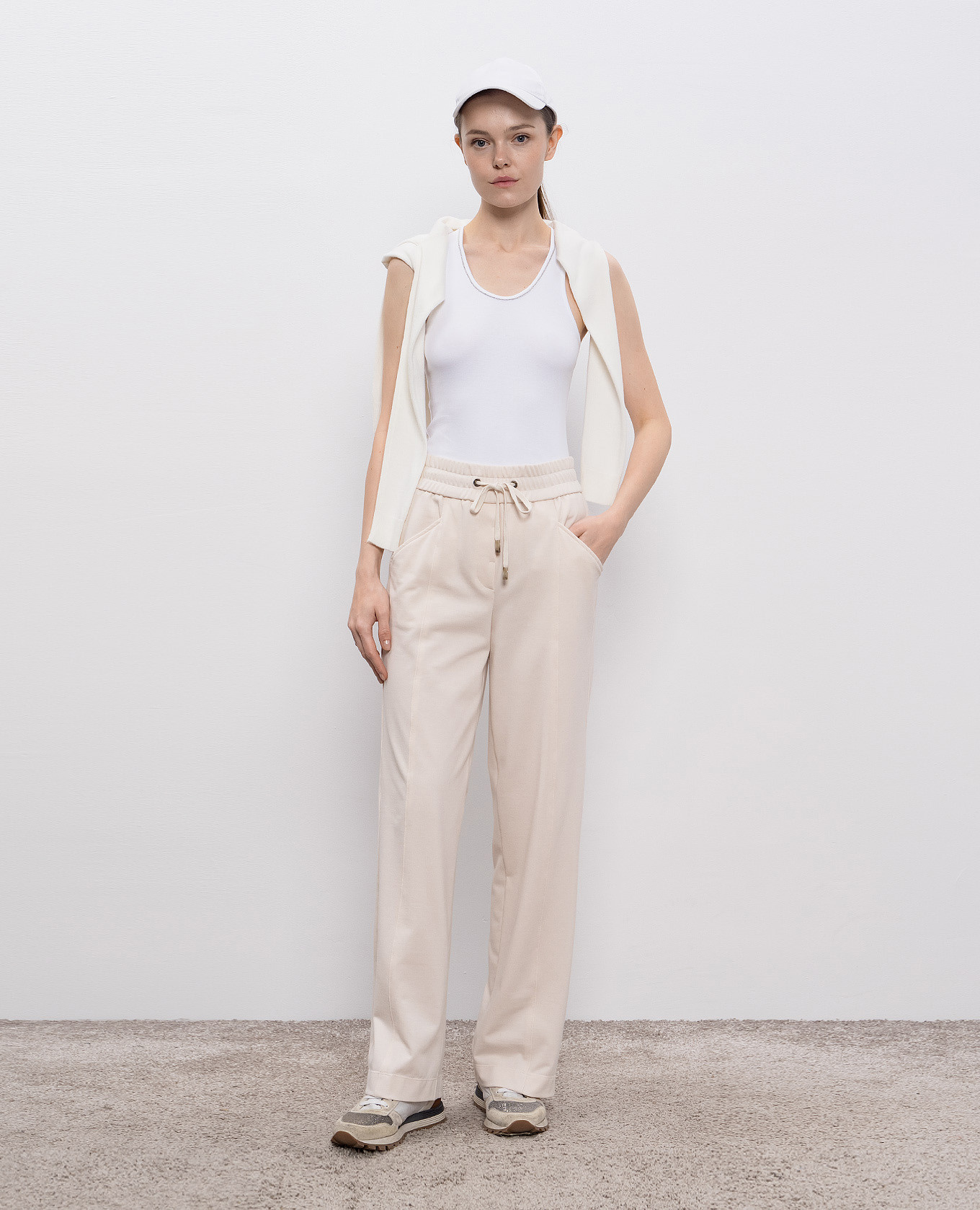 

White ribbed top with monil chain Peserico