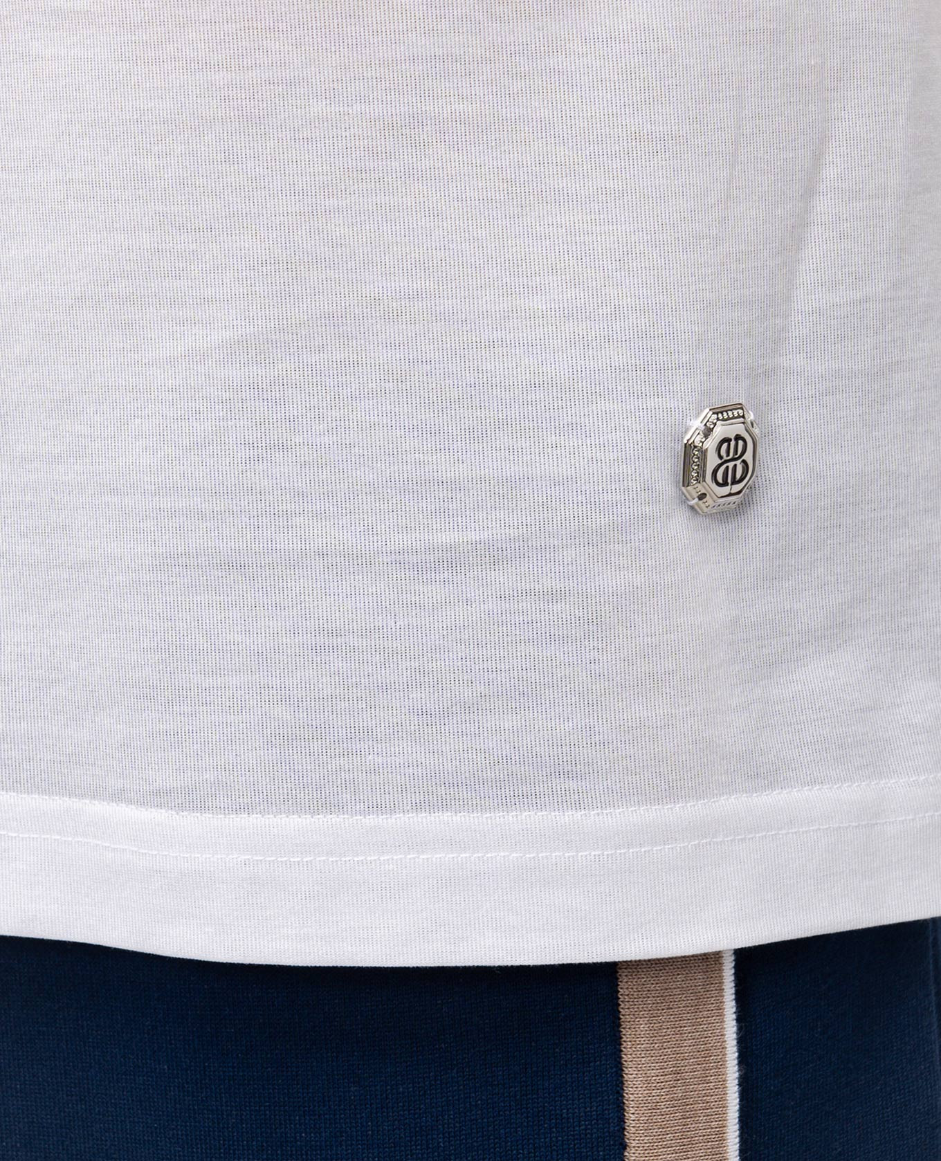 

White T-shirt with emblem Bertolo Cashmere