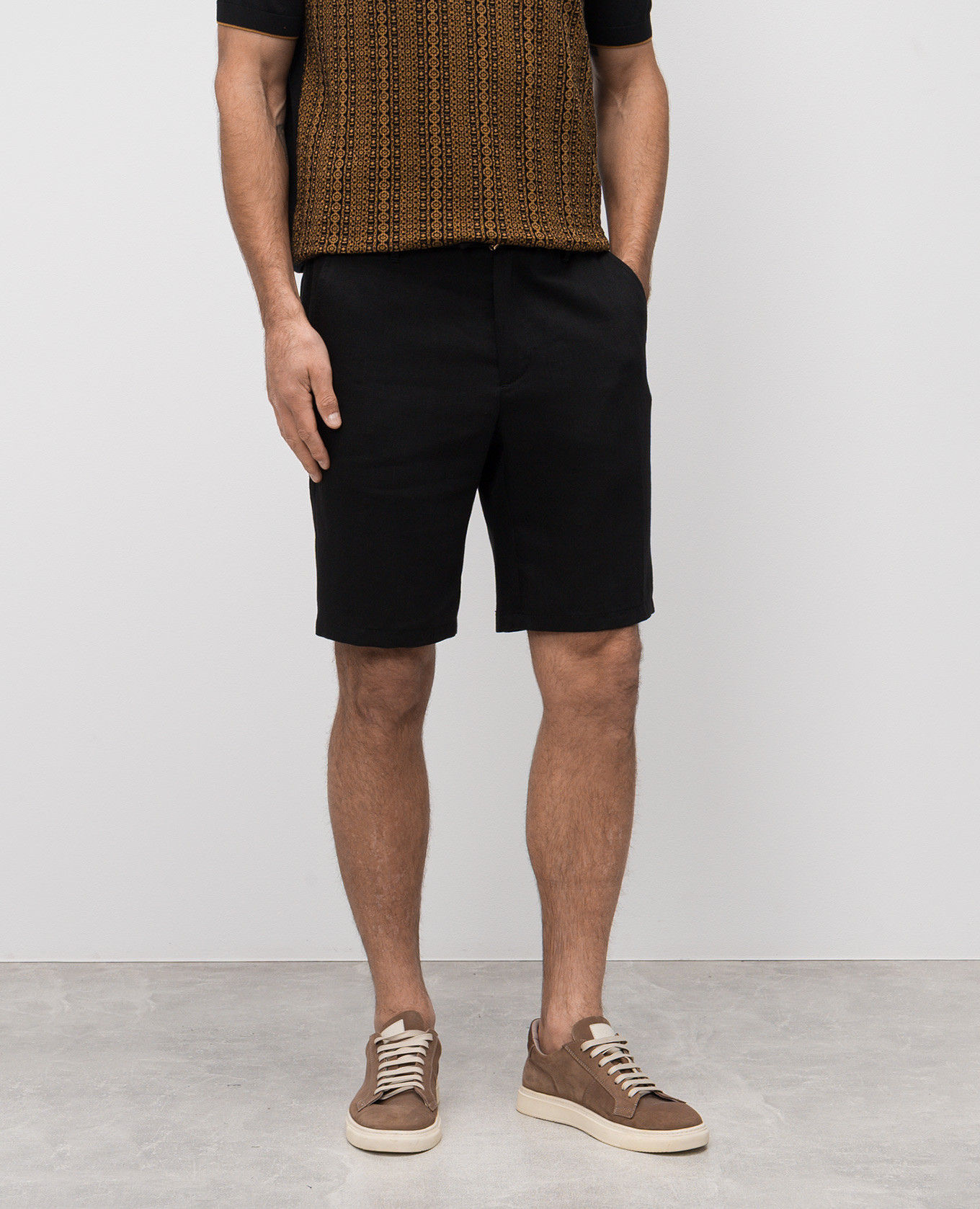 

Black linen and silk shorts with embroidered monogram logo Stefano Ricci