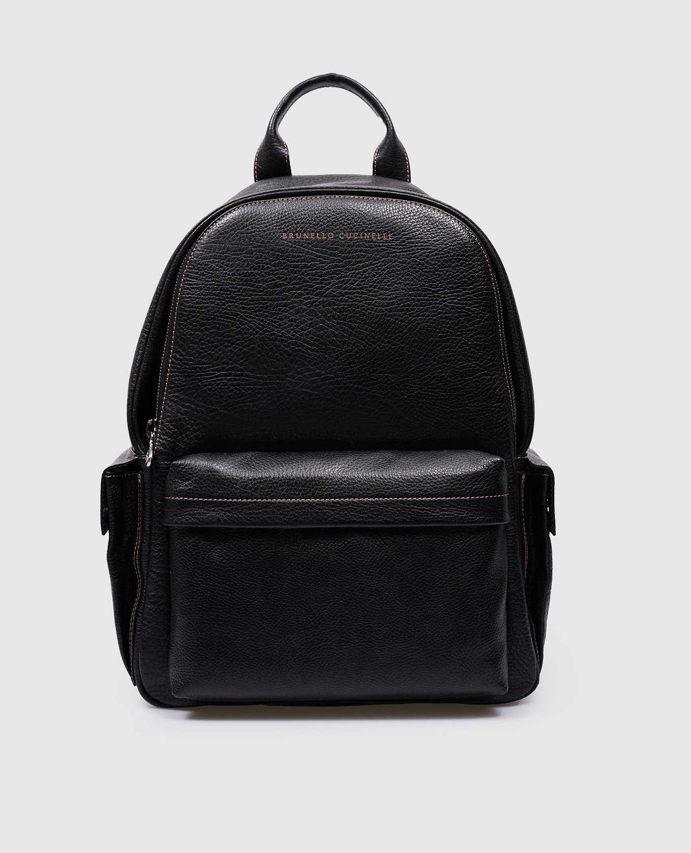 

Black leather backpack with embossed logo Brunello Cucinelli, Черный