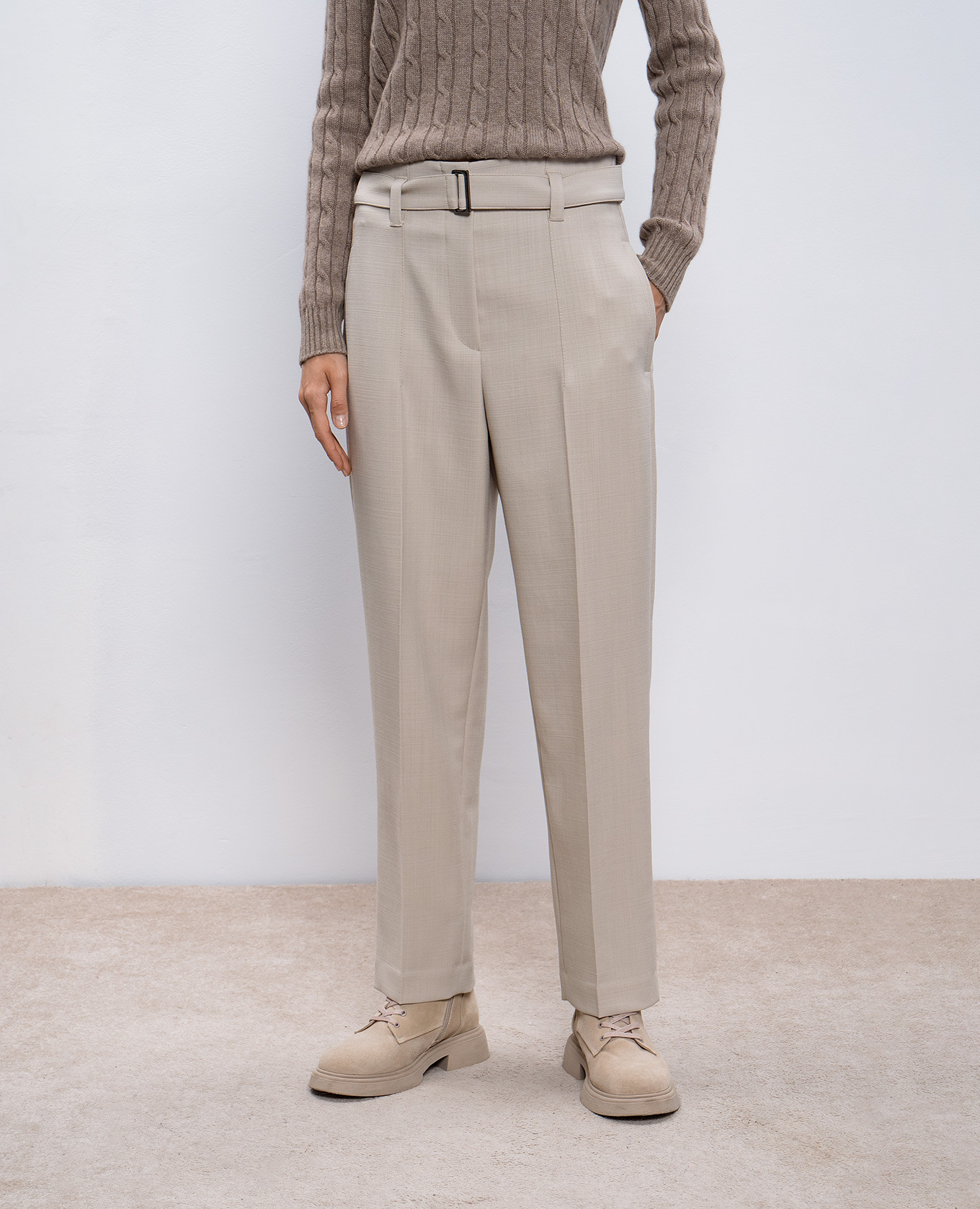 Beige wool trousers with a monil chain Brunello Cucinelli 3
