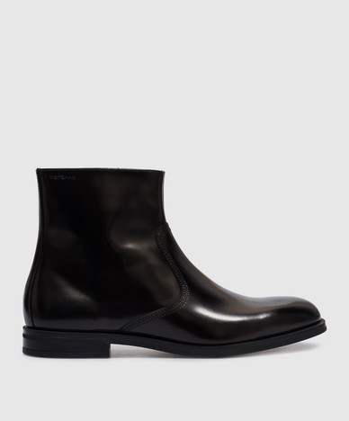 Stuart Weitzman