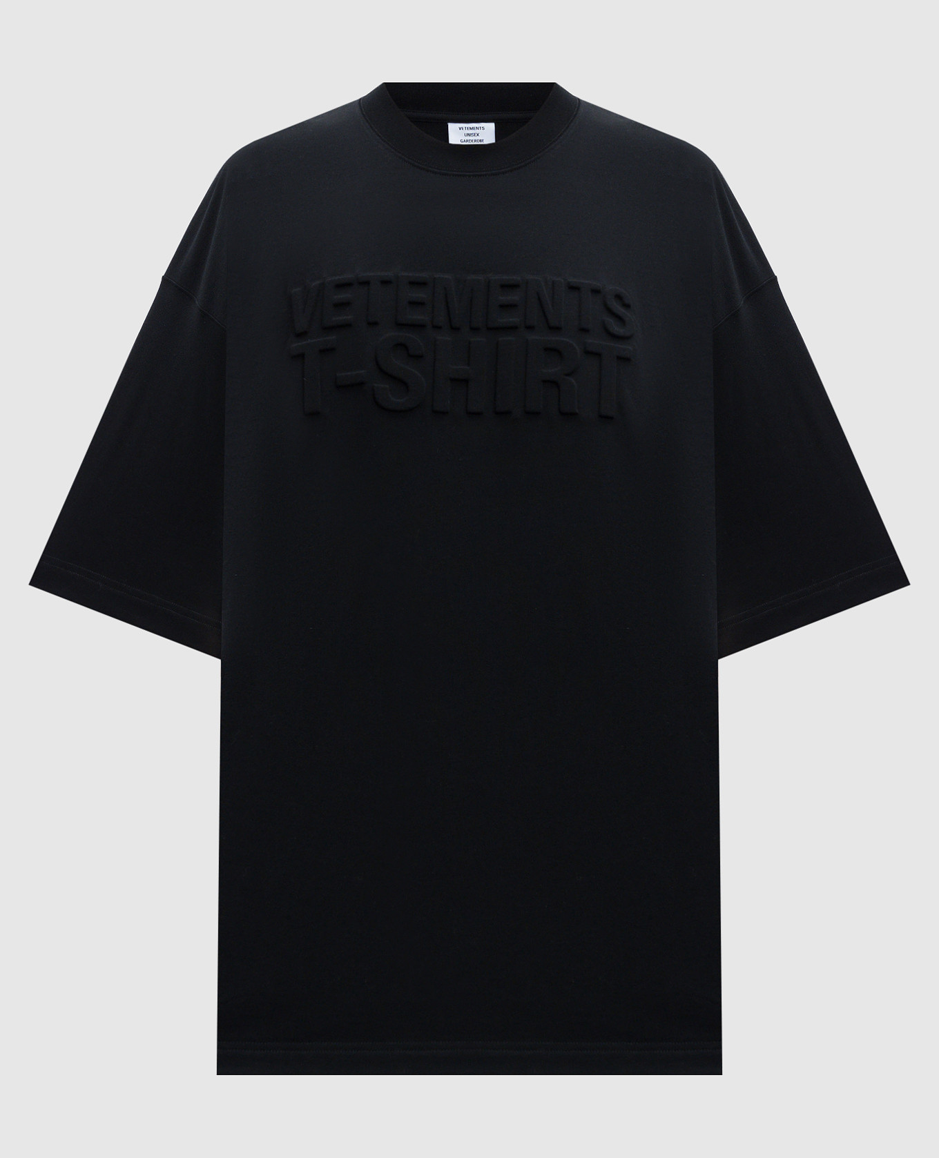 Black t-shirt with textured logo vetements