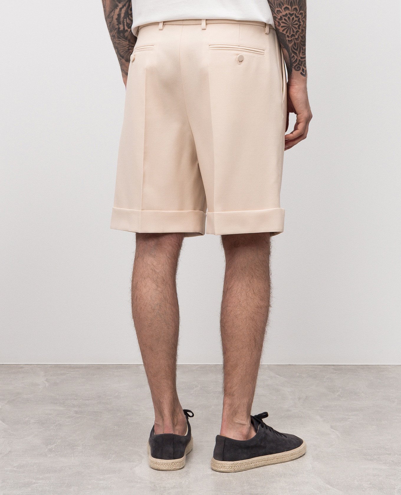 

Beige wool bermuda shorts with lapels Valentino