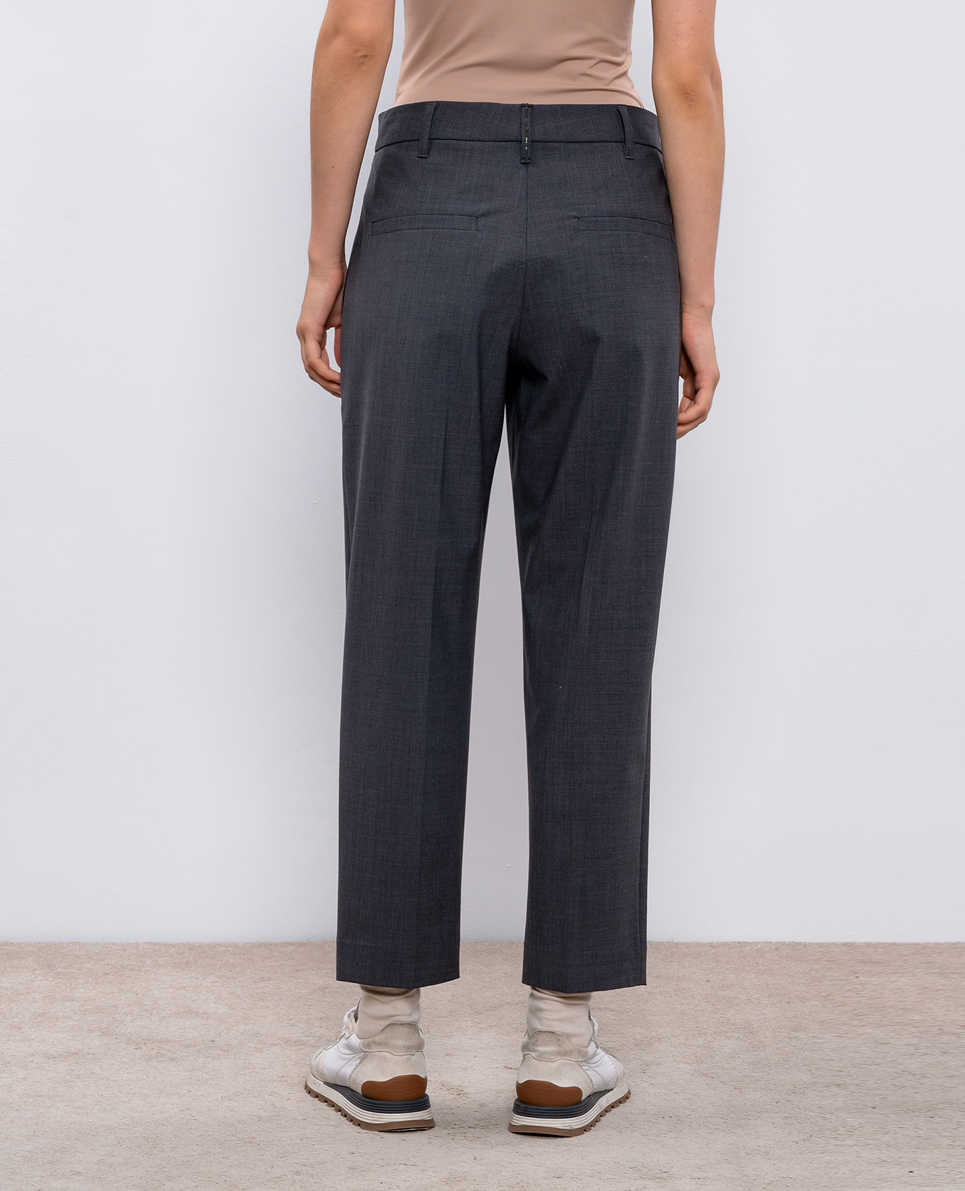 Gray wool trousers with monil chain Brunello Cucinelli 4