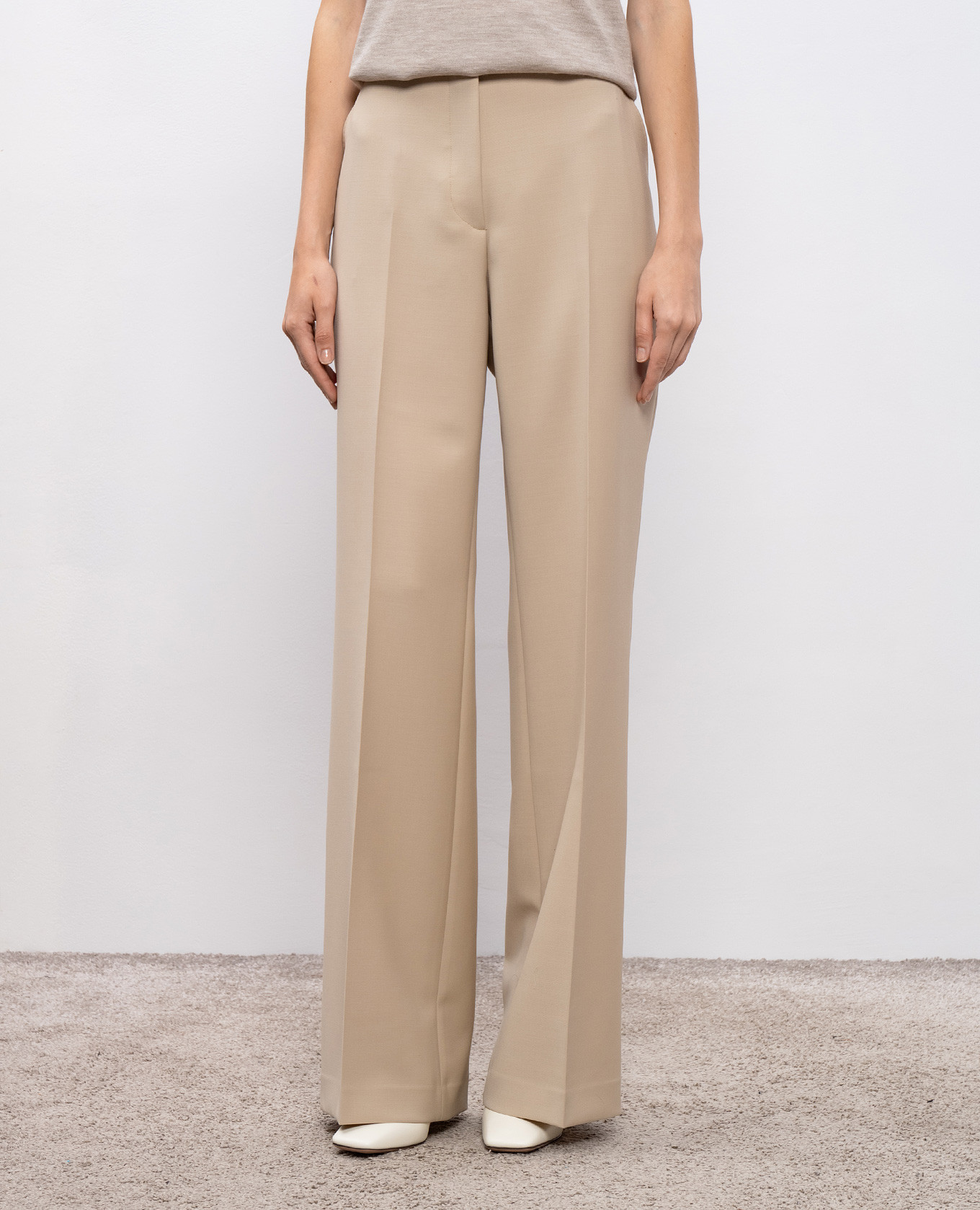 

Beige flared pants Vesta Gabriela Hearst