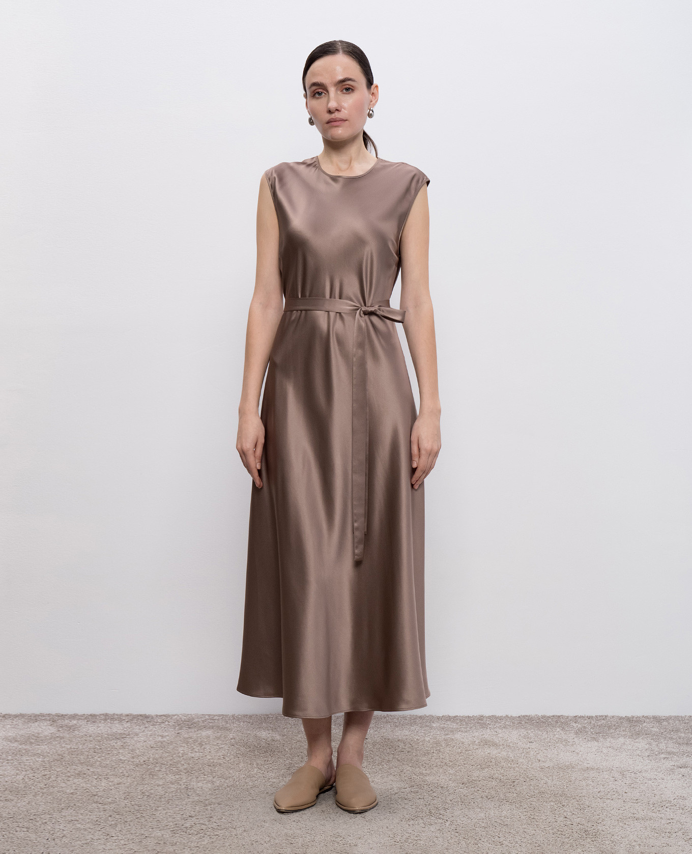 

Garnier brown silk midi dress JOSEPH