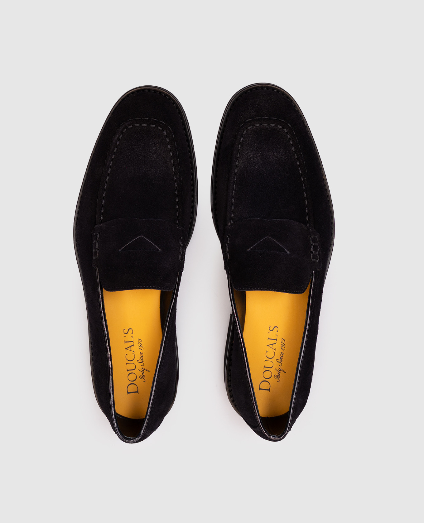 

Blue suede loafers Doucal's