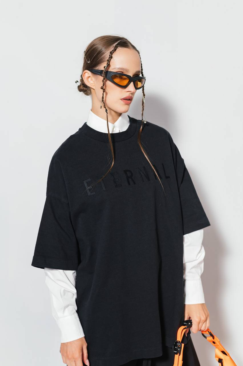 

Black T-shirt with embroidery Fear of God