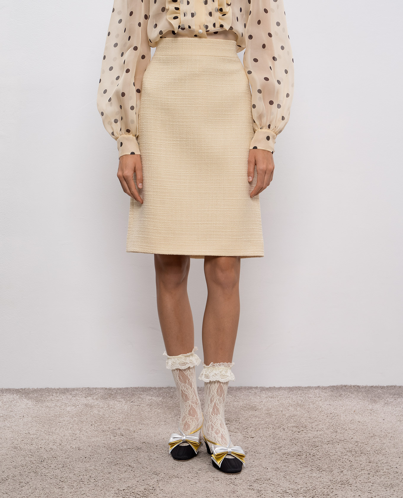 

Beige wool skirt Valentino