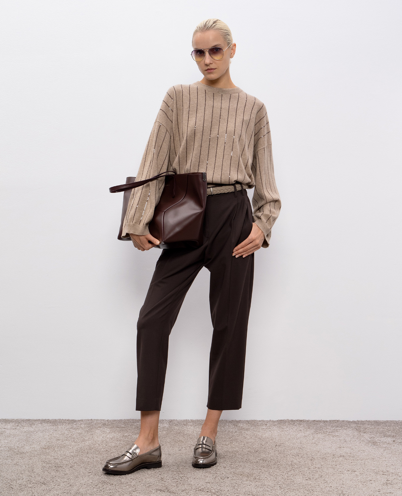 

Beige cashmere sweater with sequins Brunello Cucinelli