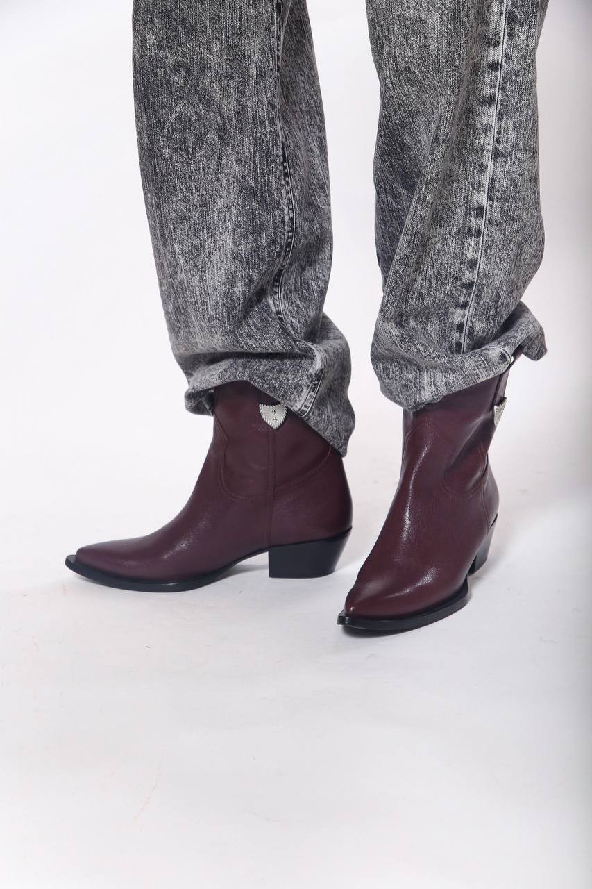 

Paris purple leather boots with metal details Babe Pay Pls, Violet