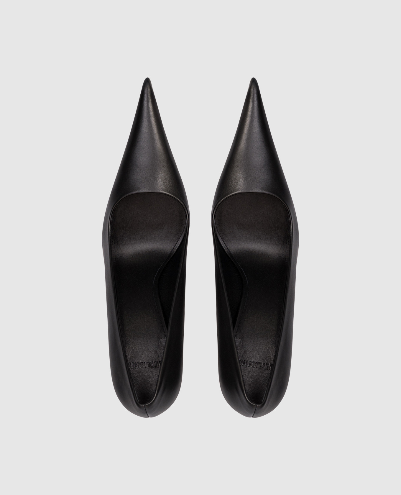 

Black leather shoes Vetements