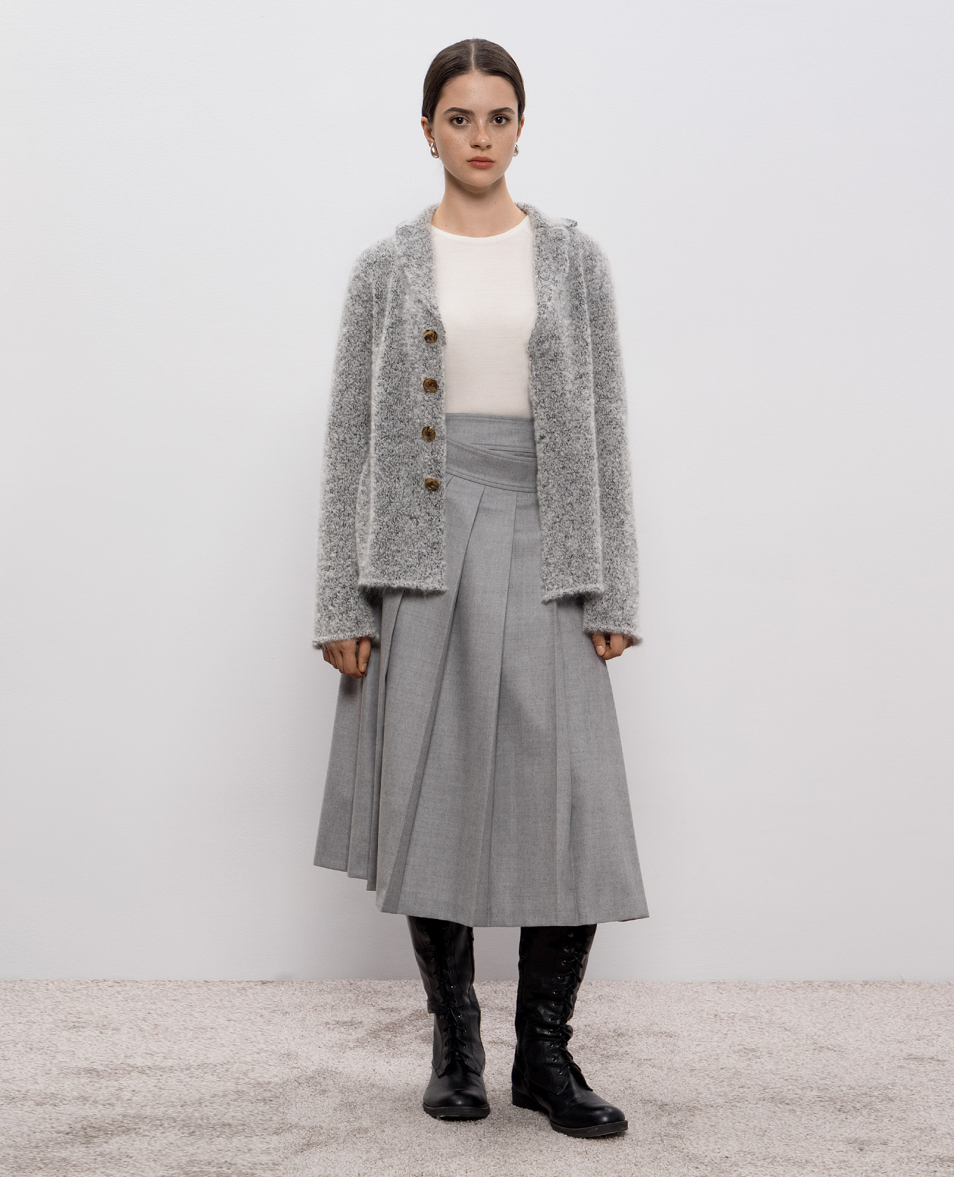 White wool jumper Intoca 2