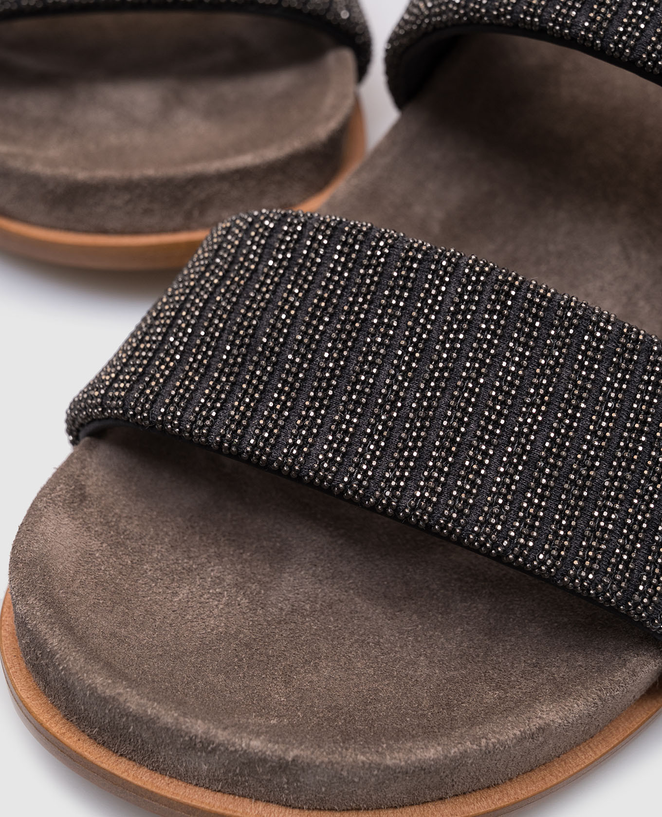 Gray flip-flops with a monil chain Brunello Cucinelli 5