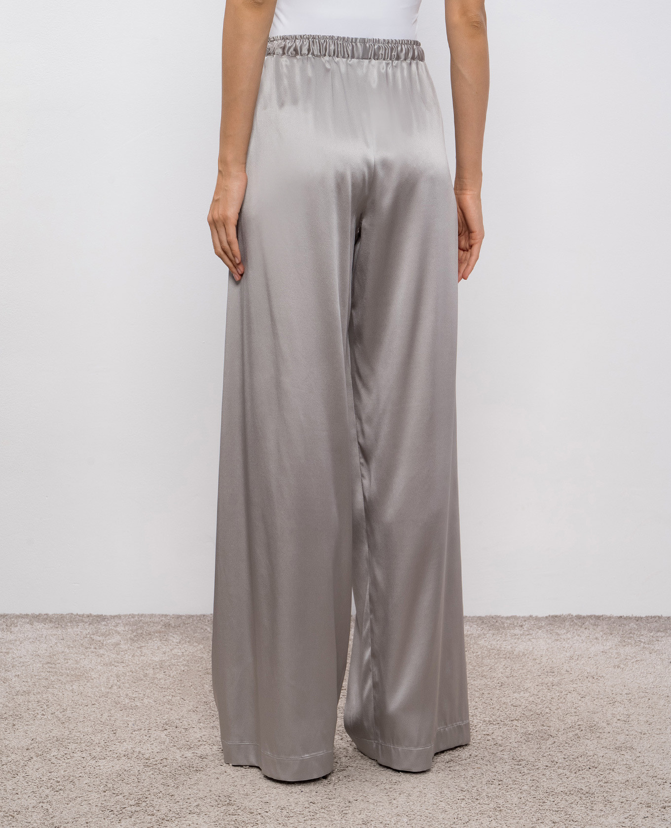 

Gray silk pants Ermanno Scervino, Grey