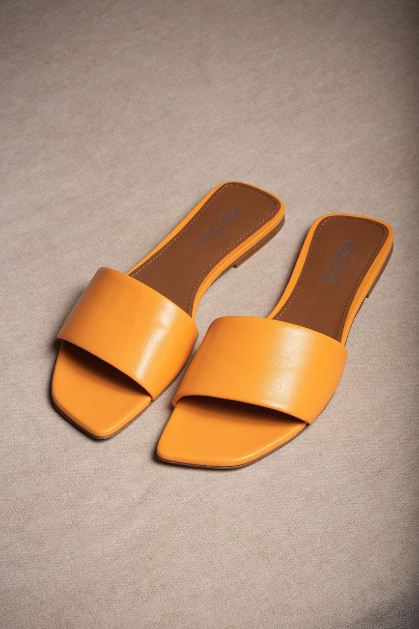 

Sanremo orange leather flip-flops Paris Texas