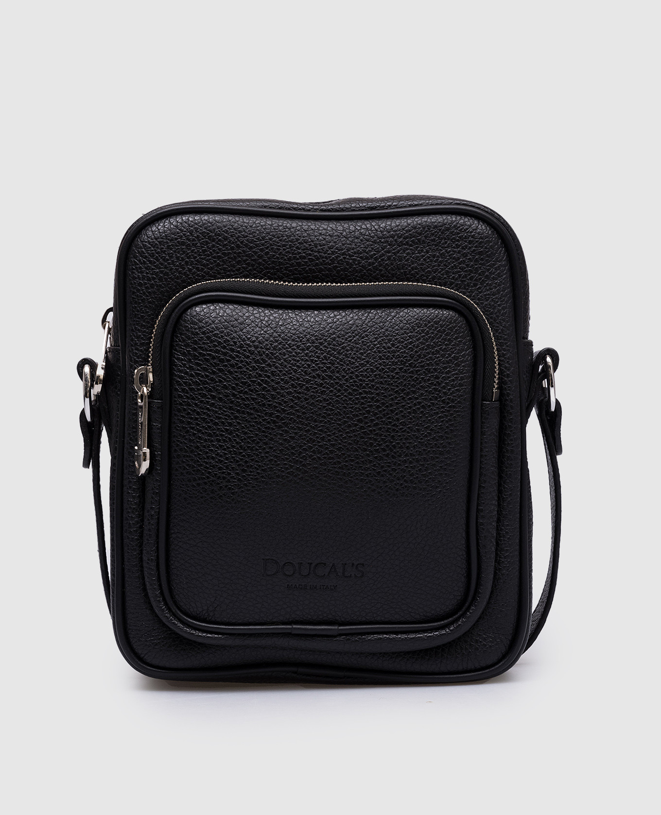 

Black leather bag with embossed logo Doucal's