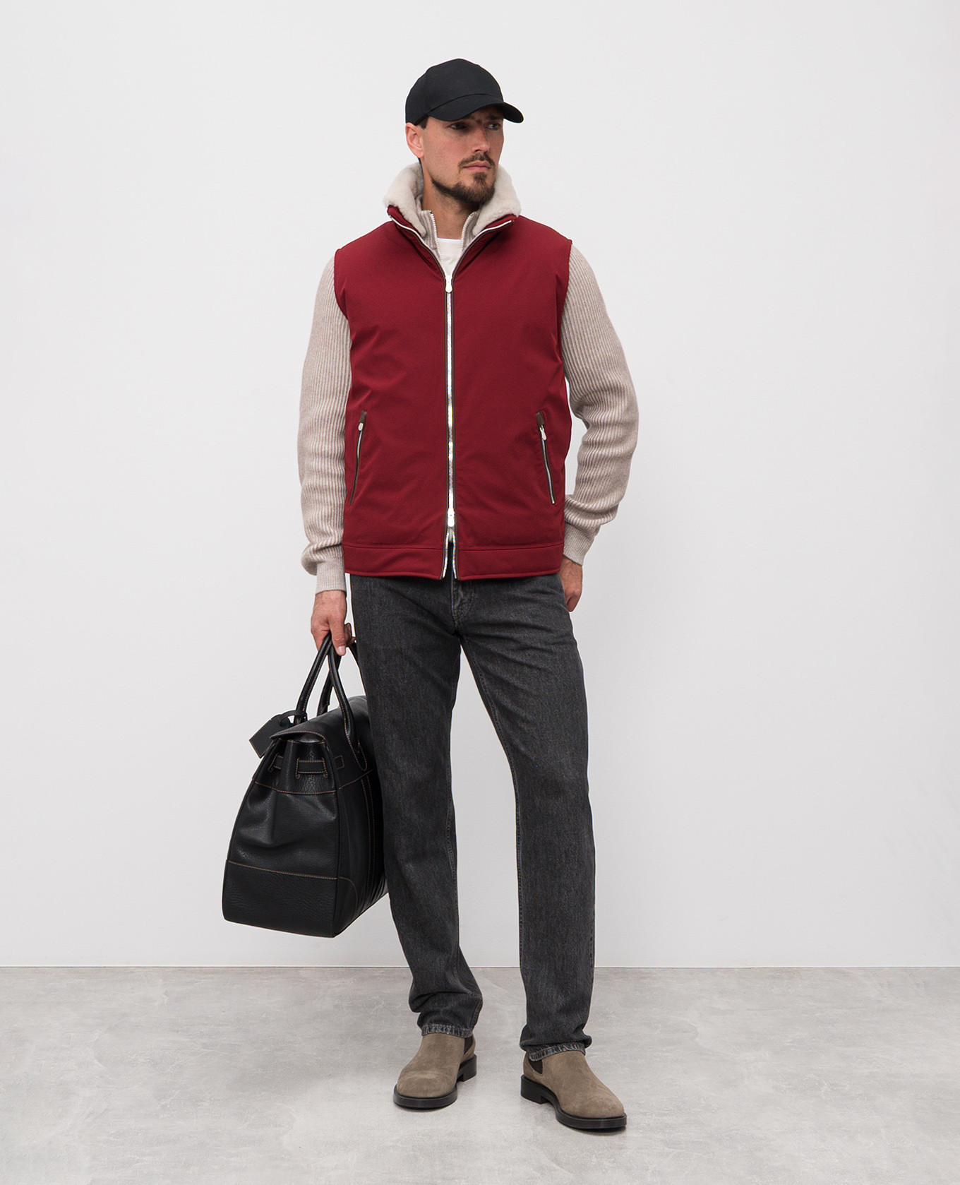 

Burgundy down vest Brunello Cucinelli