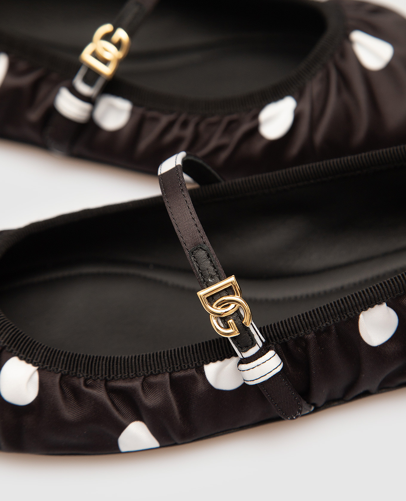 Black polka dot ballet flats with metallic DG logo Dolce&Gabbana 5