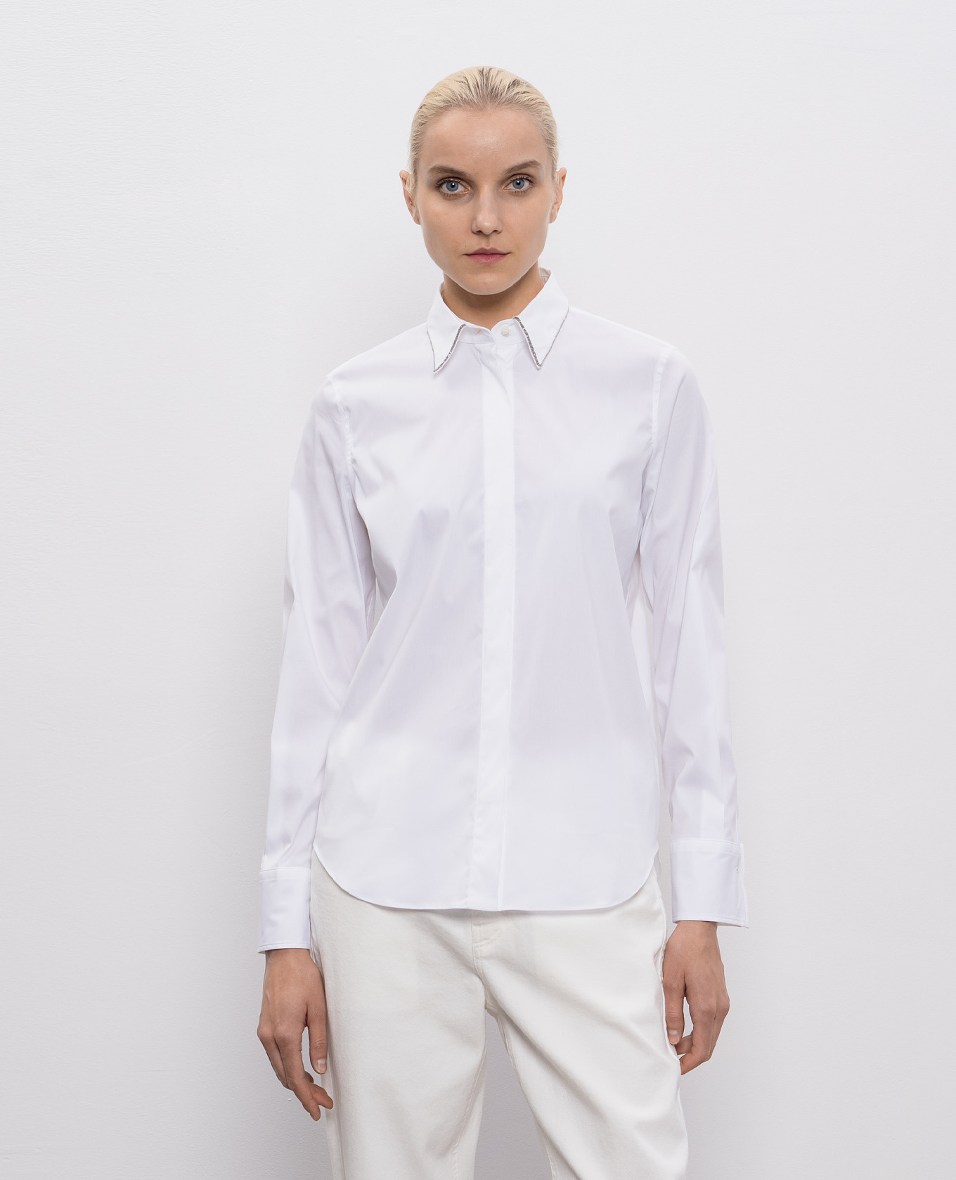 

White shirt with a monil chain Brunello Cucinelli