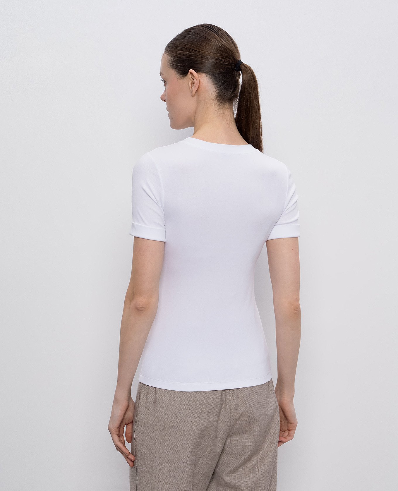 

White ribbed top with monil chain Peserico