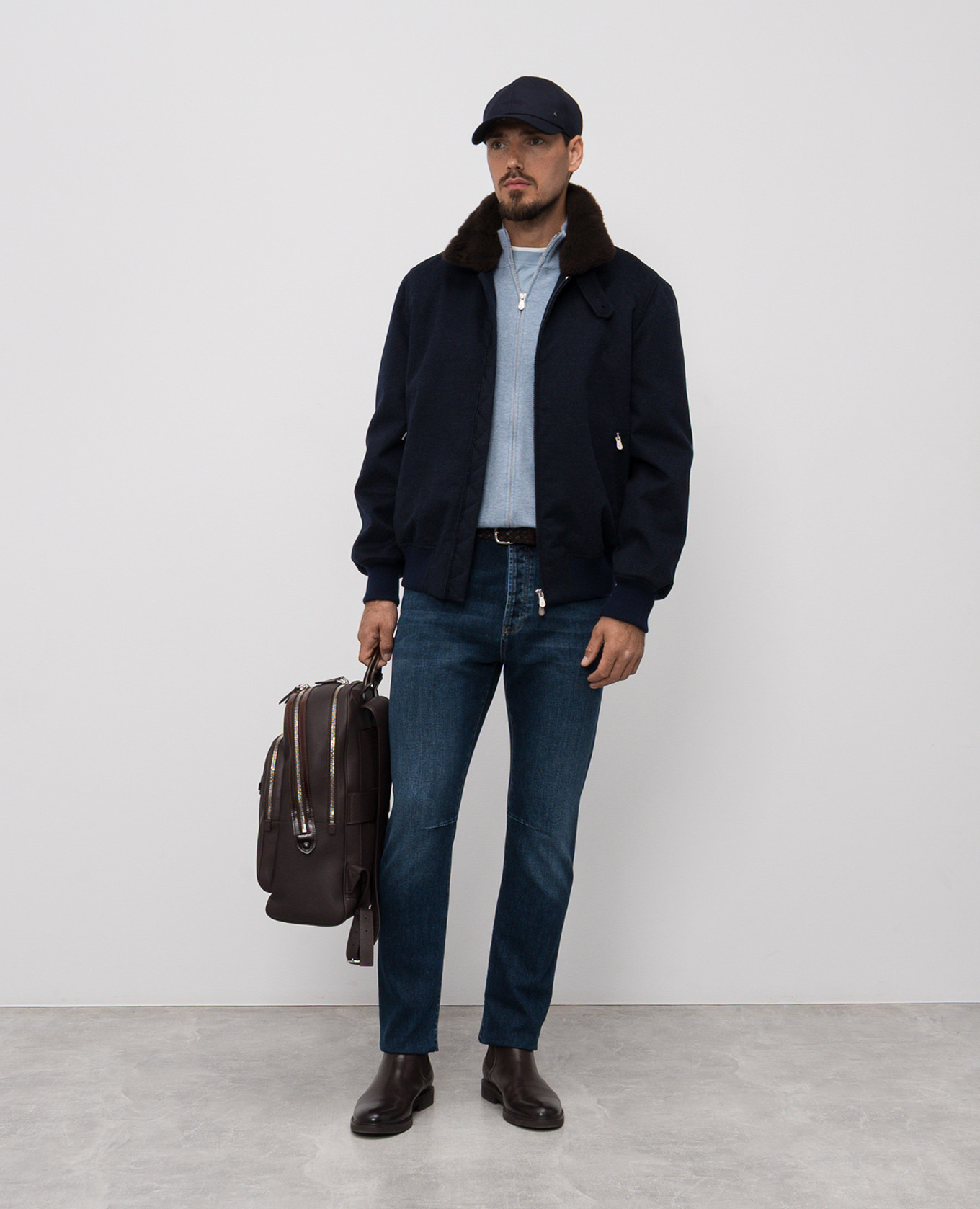 

Blue jeans with a worn effect Brunello Cucinelli