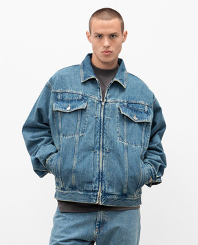 Vetements Blue denim jacket with a worn effect UH76DJ250VB