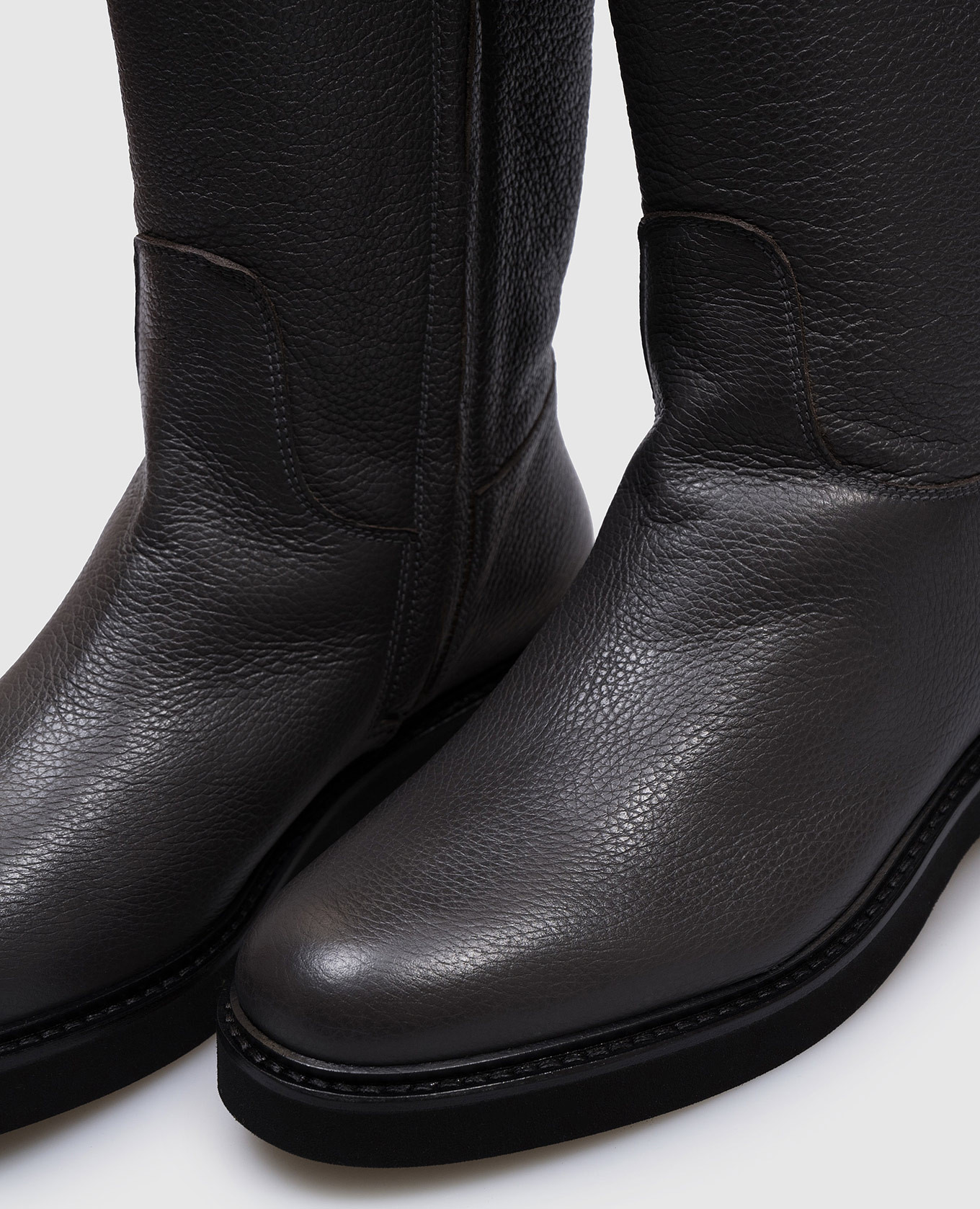 

Gray leather boots Doucal's, Grey